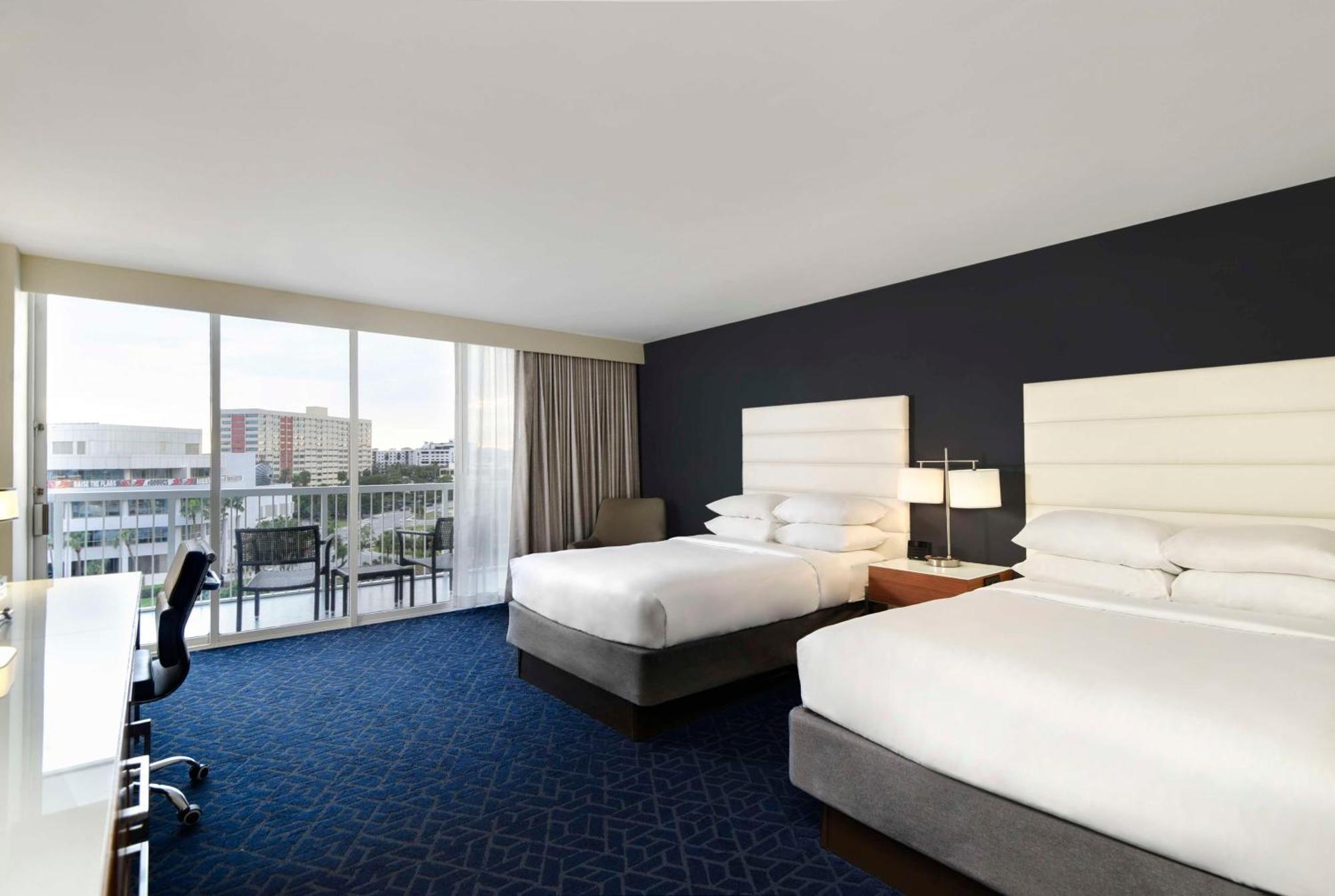 Hotel Tampa Riverwalk Exterior foto