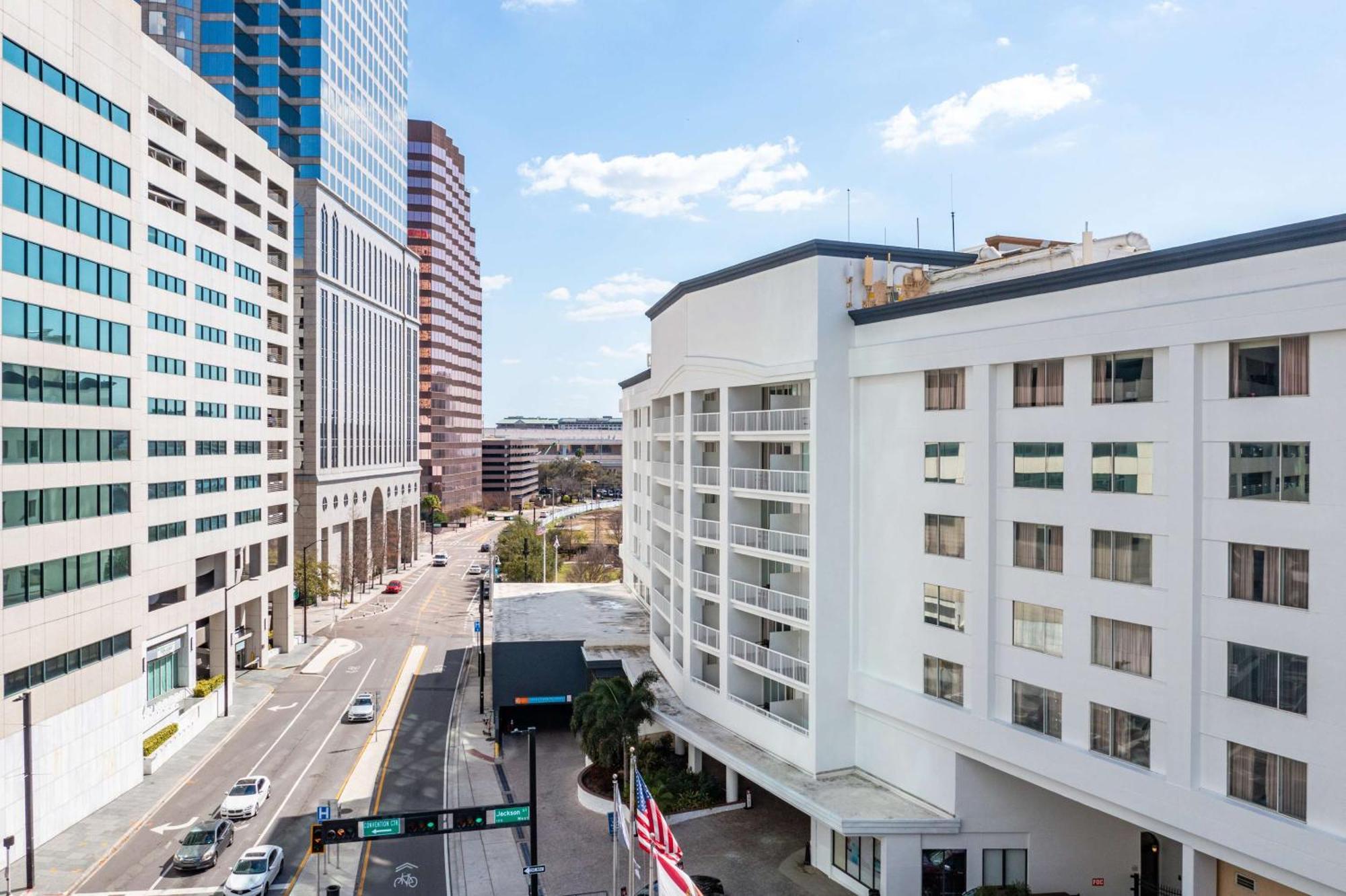 Hotel Tampa Riverwalk Exterior foto